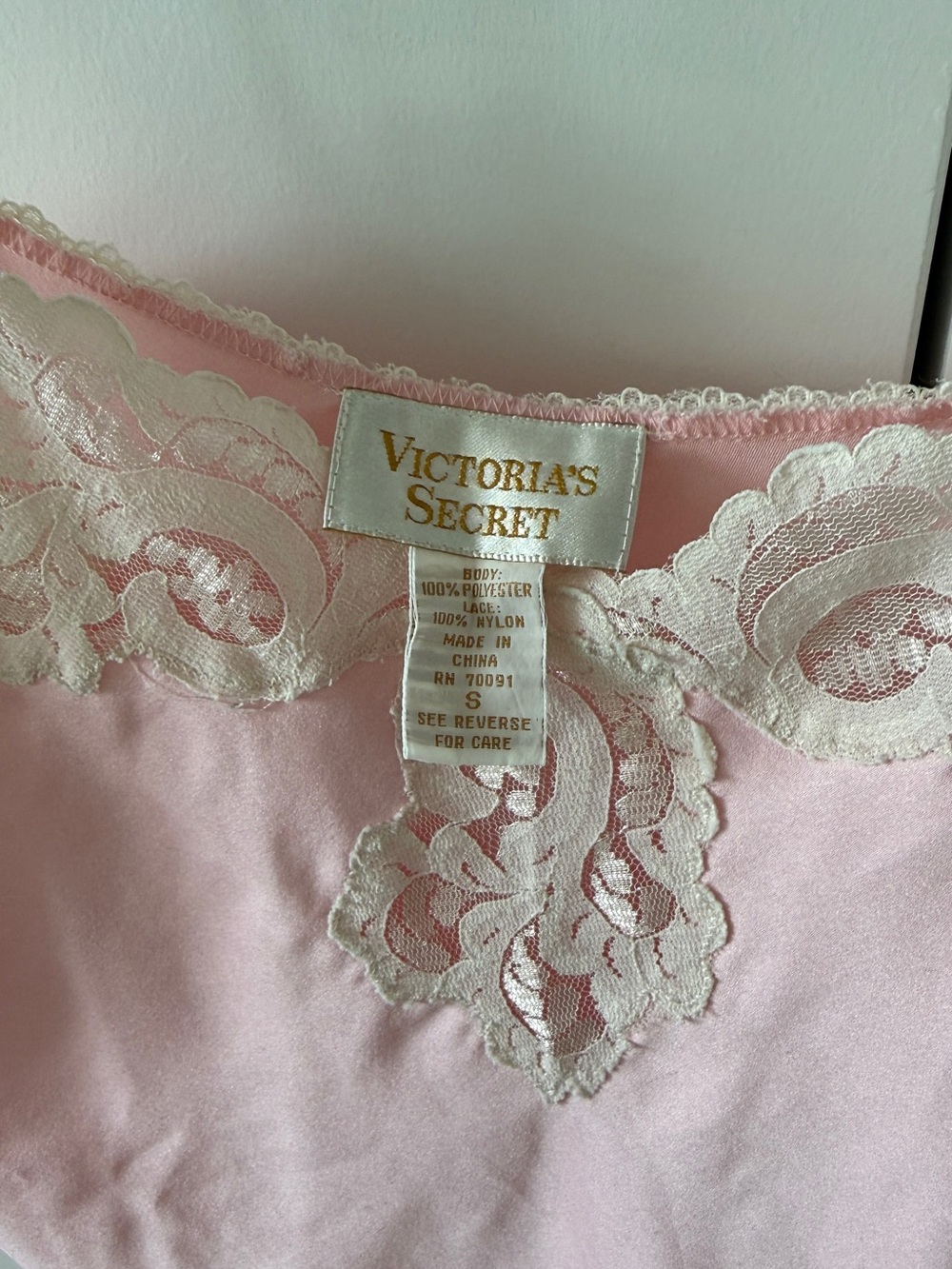 Victoria's Secret Vintage Gold Label Pink Satin Chemise with Cream Lace | size S - Picture 5 of 9